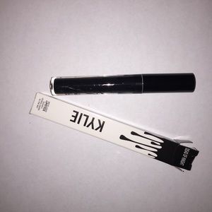 Brand New Kylie Matte Liq. Lipstick Dead of Knight